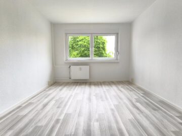 Neu sanierte 3-Raum-Wohnung mit Balkon, 06406 Bernburg, Wohnung