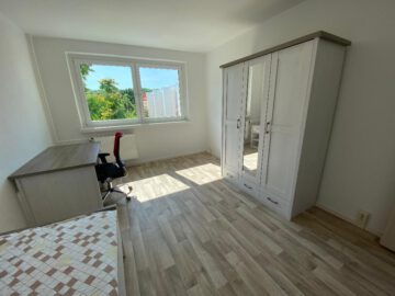 Studenten und Auszubildende aufgepasst! Voll möblierte Wohnung modern saniert., 06406 Bernburg, Wohnung