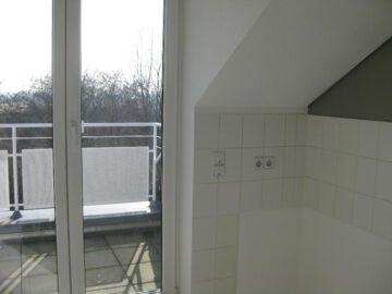 2-Raum-Dachgeschosswohnung im Ahornweg zu vermieten, 06406 Bernburg, Wohnung