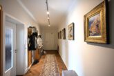 204 m² Altbau-Traum: Großzügiges Wohnen mit historischem Charme - Wohnungsflur