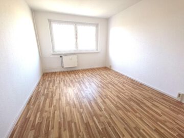voll renovierte 3-Raum-Wohnung mit Balkon, 06406 Bernburg, Wohnung