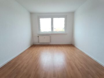 Voll sanierte 3-Raum-Wohnung MIT Küchenmöbeln!, 06406 Bernburg, Wohnung