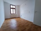 sanierte Altbauwohnung bei Bedarf mit Einbauküche - Bild