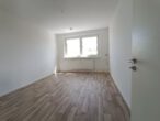 Wir renovieren...Sie entscheiden! Neu sanierte 3-Raum-Wohnung mit Balkon - Bild