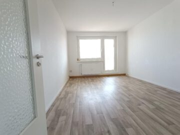 Wir renovieren…Sie entscheiden! Neu sanierte 3-Raum-Wohnung mit Balkon, 06406 Bernburg, Wohnung