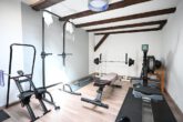 3-Zimmer-Altbauwohnung mit Dachterrasse in zentraler Lage - Kinder-/Sport-/Gästezimmer