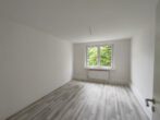 Vollsanierte 2-Raum-Wohnung in ruhiger Lage zu vermieten - Schlafzimmer