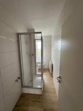 Schöne 3-Raum-Wohnung mit Balkon – Erstbezug nach Sanierung, 06406 Bernburg, Etagenwohnung