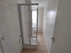 Vollsanierte 3-Raum-Wohnung mit Dusche und Balkon - Badezimmer