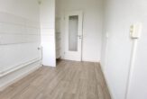 Erstbezug! Neu sanierte 3-Raum-Wohnung mit Balkon - Bild