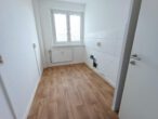 Erstbezug! neu sanierte 4-Raum-Wohnung mit Aufzug - Bild