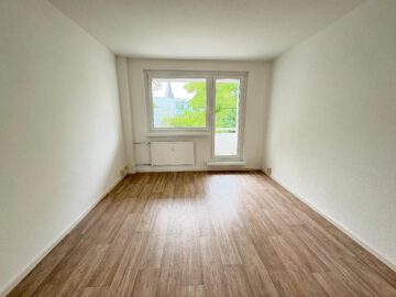 modern sanierte 3-Raum-Wohnung mit Balkon mit Südausrichtung, 06406 Bernburg, Wohnung